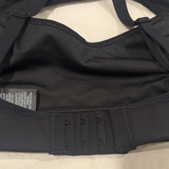 Savage X Fenty Midnight Black Sports Bra - Picture 5 of 7
